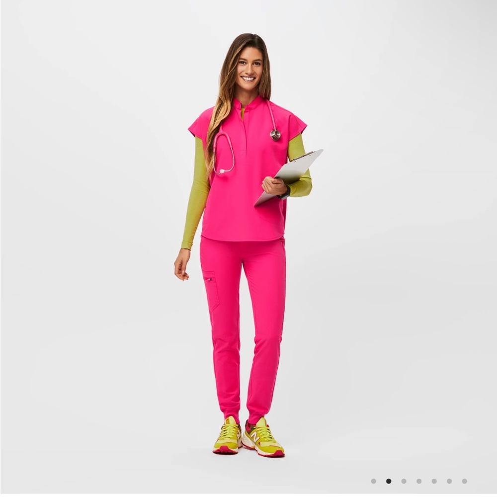 FIGS Shocking Pink SET (selling together only)